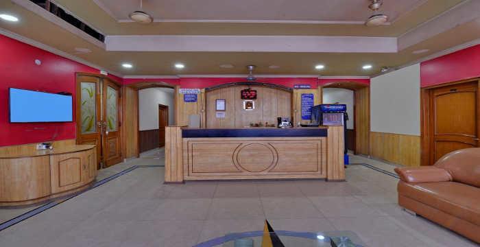 Rc Inn Sirsa Екстериор снимка